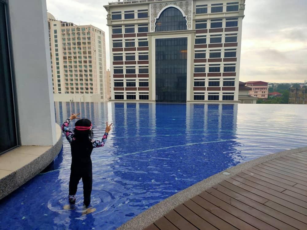 Izz'Man Homestay Level 33 Troika Kota Bharu Eksteriør bilde